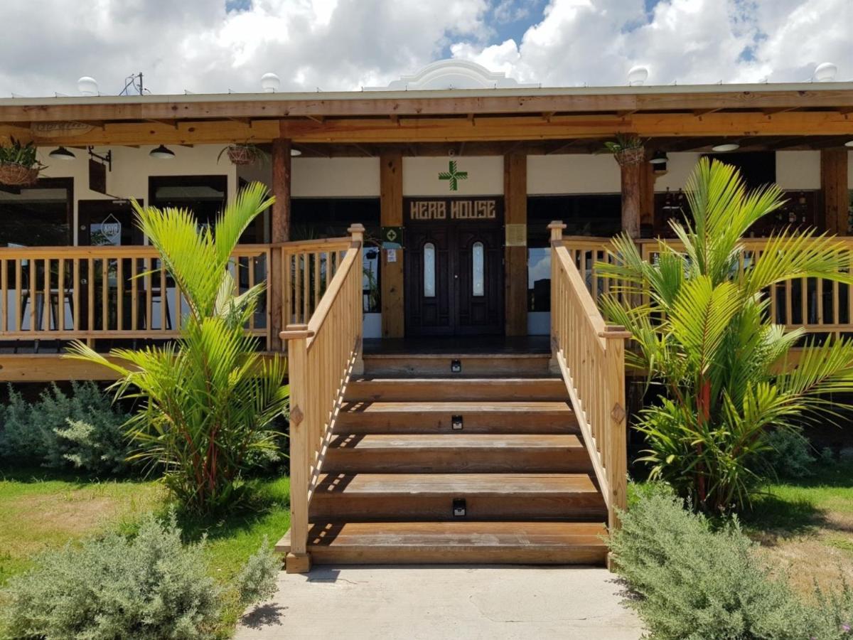 Relax Villa Ocho Ríos Exterior foto